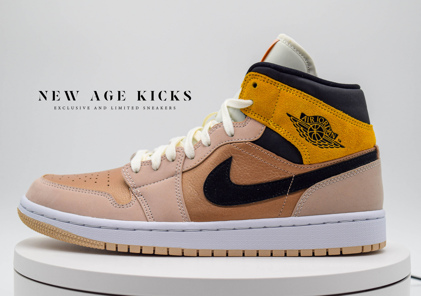 Air Jordan 1 Mid Particle Beige