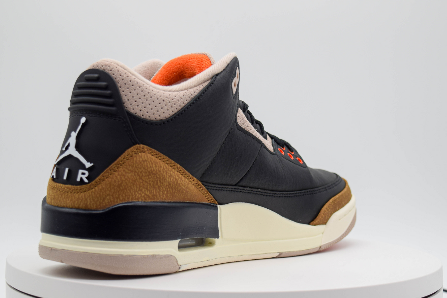Air Jordan 3 Retro Desert Elephant