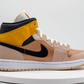 Air Jordan 1  Mid Particle Beige