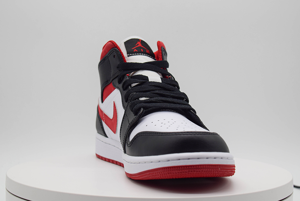 Air Jordan 1 Mid 'Gym Red' Black White